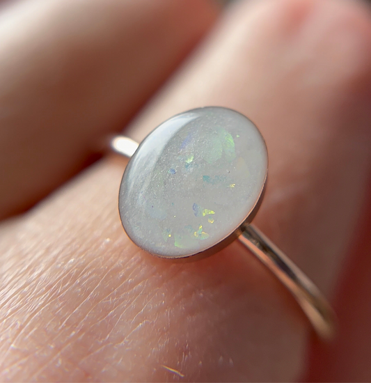 Charlotte single band ring